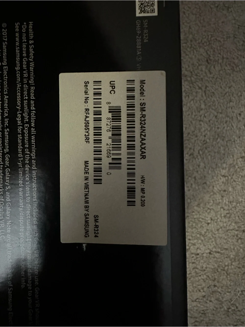 Samsung Gear VR Headset with Controller - Black
